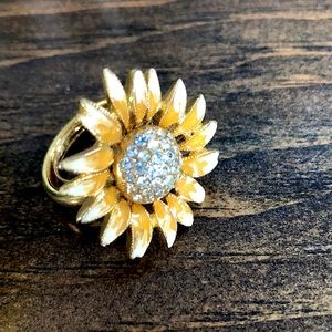 Kenneth Jay Lane Flower Ring